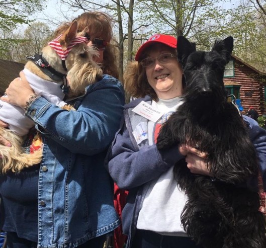 Mary and Kim at Scottie Rally with Stewie and Ainsley